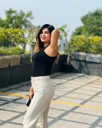 Call Girls Dharangaon Cash On Delivery