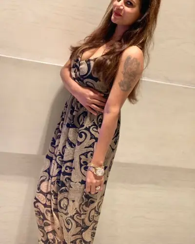 Dharangaon Escort